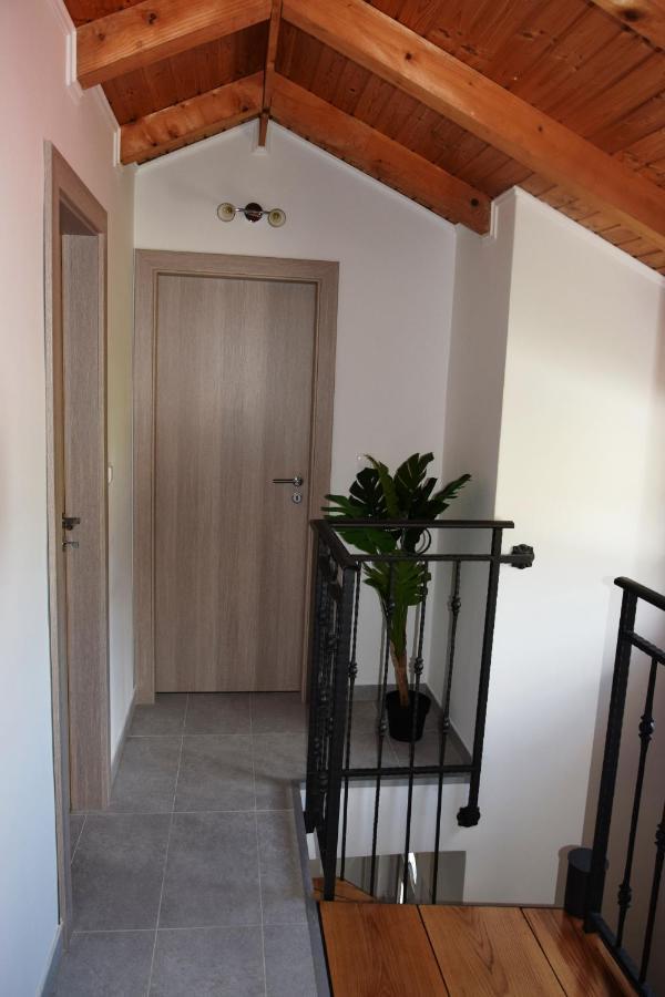 Villa Marta'S - Marta I โตรกีร์ ภายนอก รูปภาพ