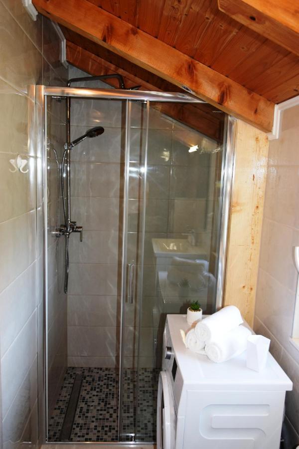 Villa Marta'S - Marta I โตรกีร์ ภายนอก รูปภาพ